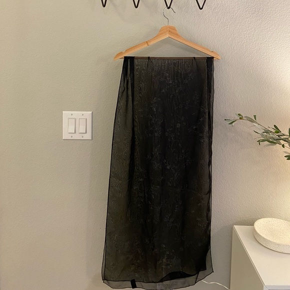 Floral Scarf - Picture 3 of 6